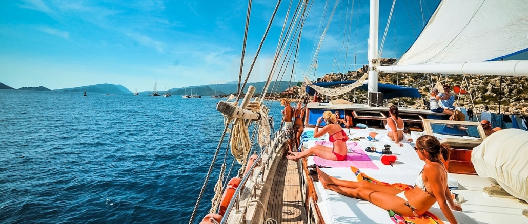 Blue Cruise Weekly Cabin Charters Blue Cruise Weekly Cabin Charters