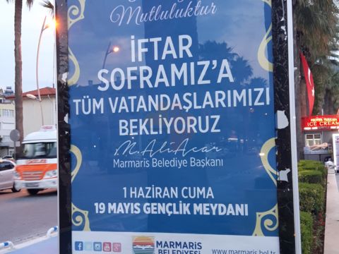 Meal sharing in Marmaris