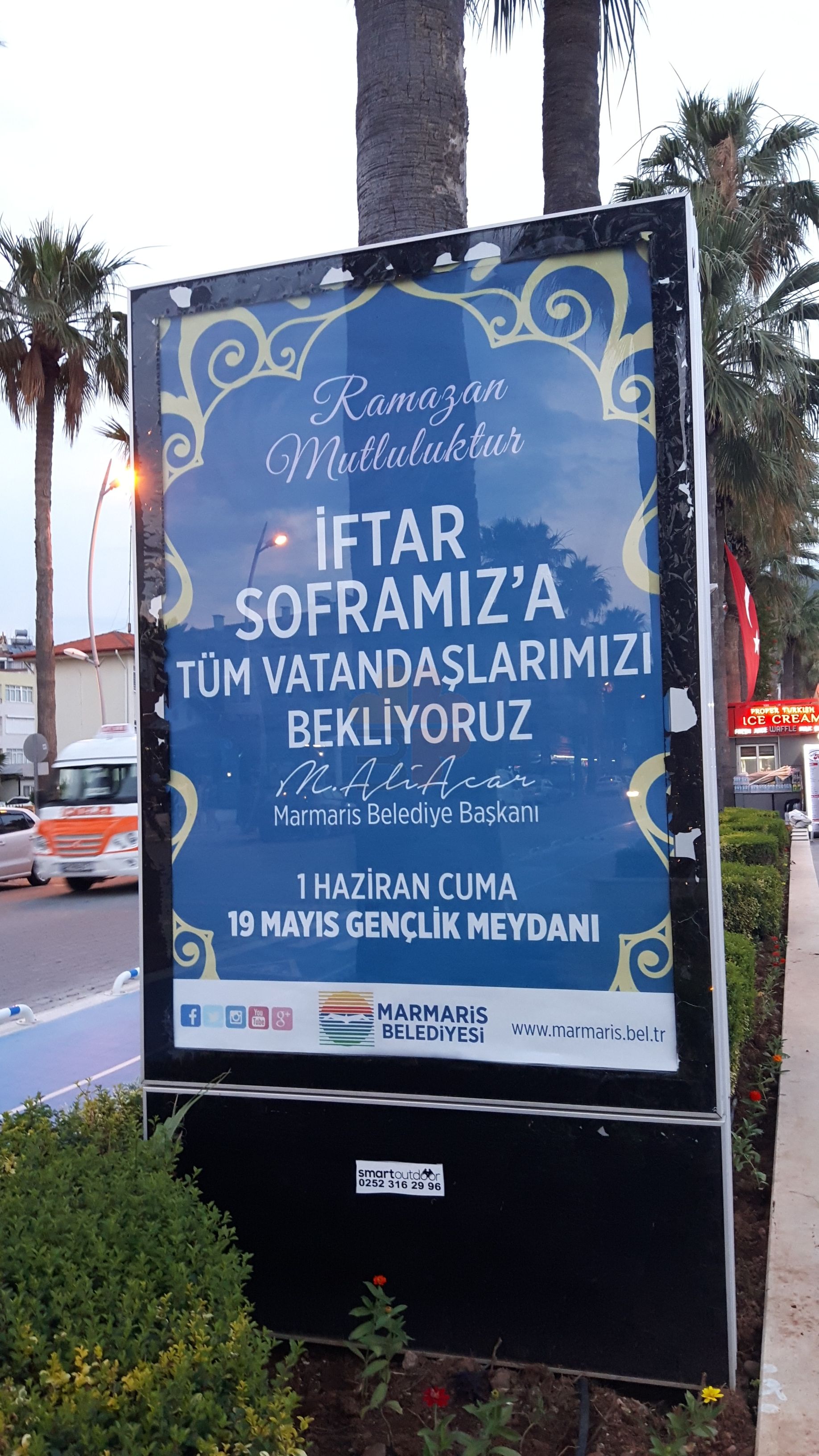 Meal sharing in Marmaris