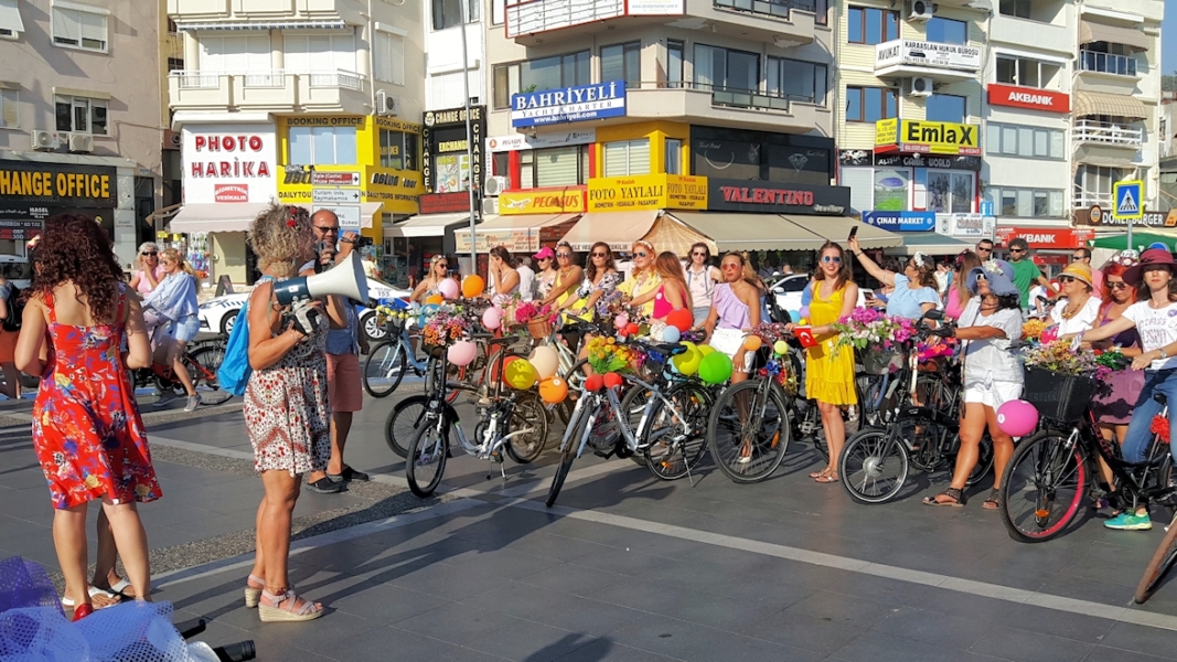 Marmaris Fancy Women Bike Ride