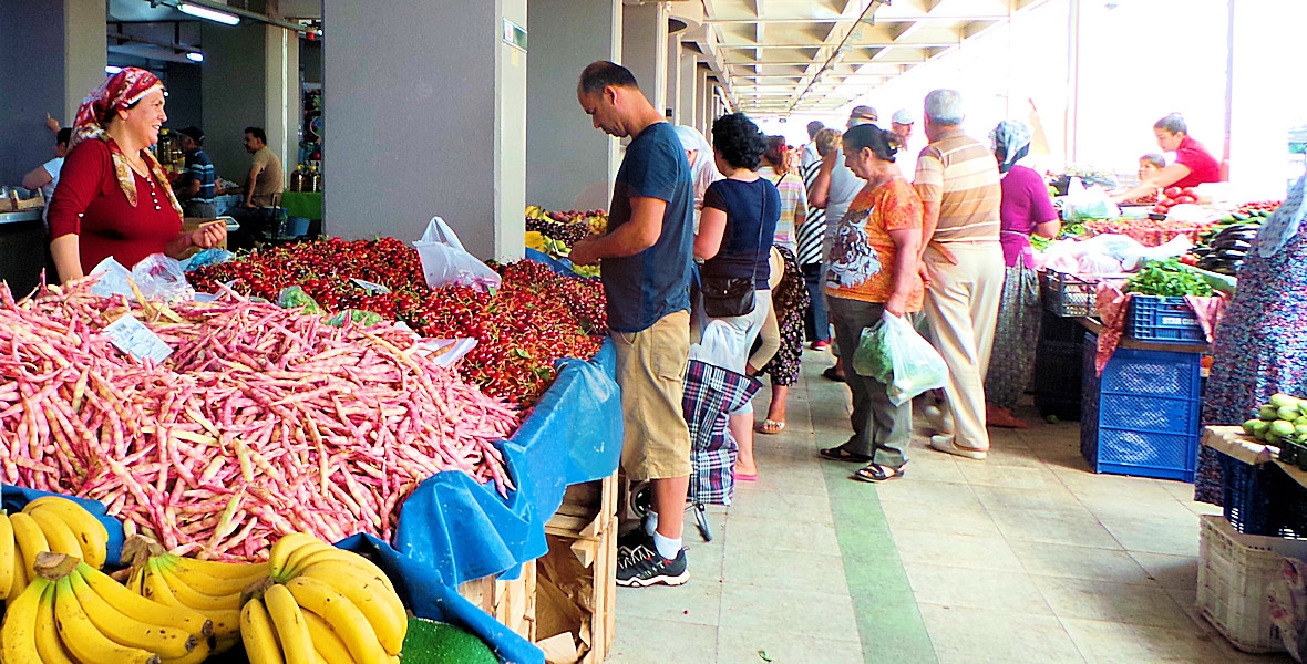 Marmaris thursday market