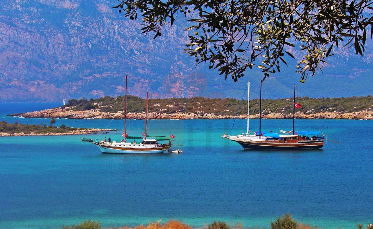 Gulet is the best traditional turkish wooden sailing boat